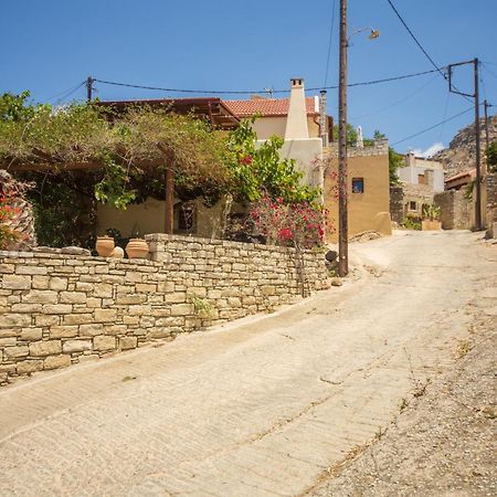 Villa Galanthus Lístaros Exteriör bild